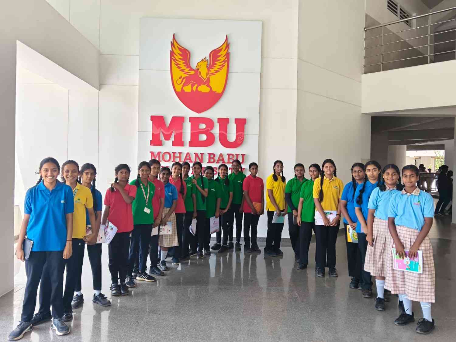 Class 9 Students Experience an Inspiring Educational Visit to MBU